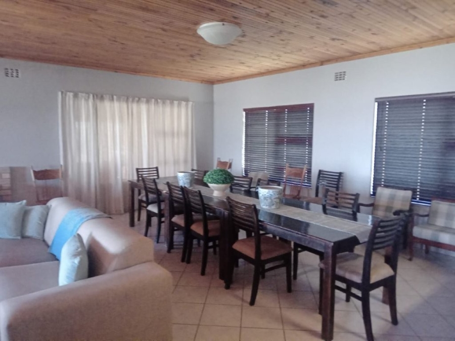 6 Bedroom Property for Sale in Aston Bay Eastern Cape